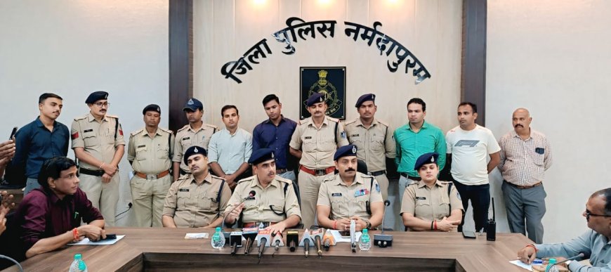 नर्मदापुरम में आधे घंटे के अंदर दो चेन स्नेचिंग की वारदात, पुलिस ने 500 सीसीटीवी खंगाले, एक नाबालिक भोपाल से गिरफ्तार, दो फरार