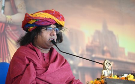 राम कथा सभी को इंसान बनाती है, सभी धर्म-संप्रदाय के लोगों को सुननी चाहिए – आचार्य कौशिक महाराज